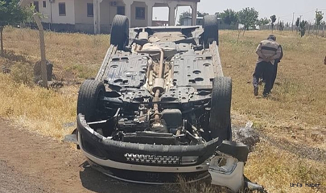 Otomobilin takla atma anı güvenlik kamerasında