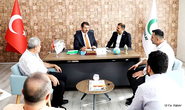 Vali Salih Ayhan'dan Yeşilay Şubesine ziyaret