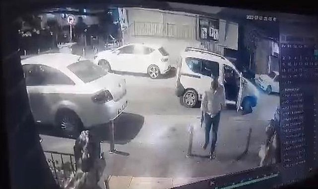 KAHVEHANEDE SİLAHLI ÇATIŞMA: 2 ÖLÜ 4 YARALI