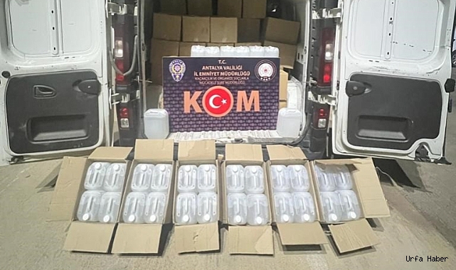 Antalya'da 2.5 ton sahte alkol ele geçirildi