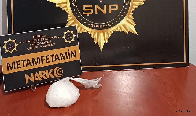 Emniyet kemeri tokasından uyuşturucu çıktı