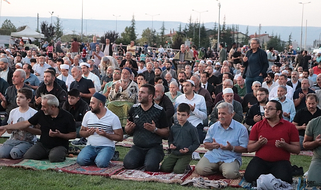 KUR’AN-I KERİM’E YAPILAN ÇİRKİN SALDIRILARA ANLAMLI TEPKİ