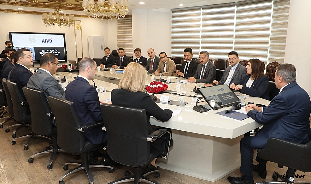 MÜLKİ İDARE AMİRLERİ TOPLANDI