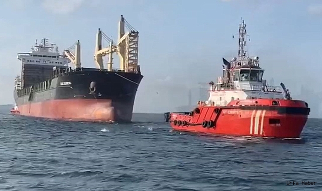 Rusya’ya giden kargo gemisi İstanbul Boğazı’nda arıza yaptı