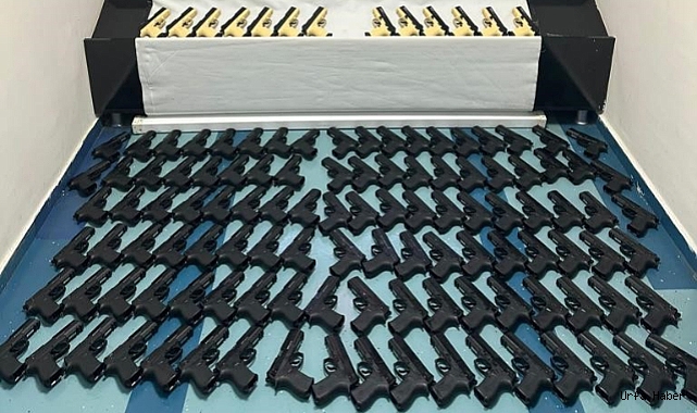 Silah atölyesine operasyon: 45 adet satışa hazır ruhsatsız tabanca ele geçirildi