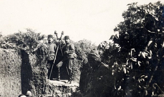 108 yıl önce Çanakkale'de cephede Mehmetçike böyle moral verilmiş