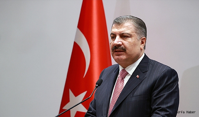 BAKAN KOCA: “TOPLU AŞILAMAYA KESİNLİKLE İHTİYAÇ DUYULMAYAN BİR DÖNEMDEYİZ”