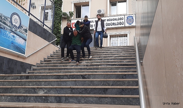 Bakırköy'de hırsızlık yapan 2 şüpheli yakalandı