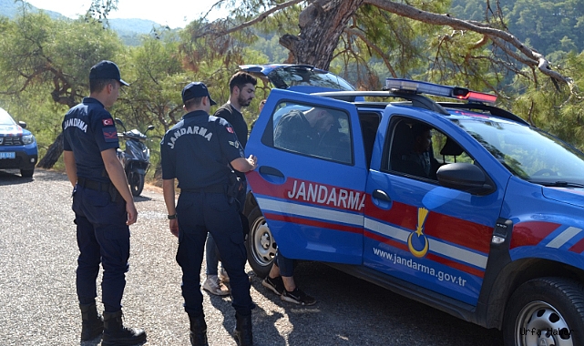 Fethiye’de 68 düzensiz göçmen ve 2 organizatör yakalandı