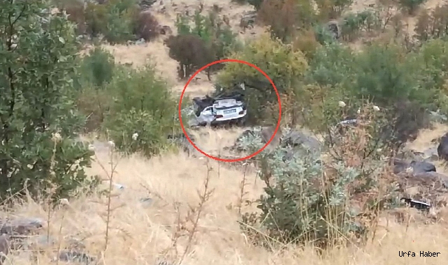 UÇURUMA DÜŞEN OTOMOBİLDEN SAĞ ÇIKTI
