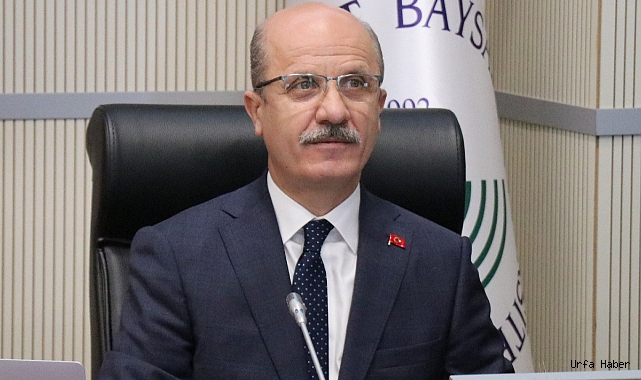 YÖK BAŞKANI ÖZVAR FİLİSTİNLİ VATANDAŞLAR İÇİN KAPILARI AÇTI