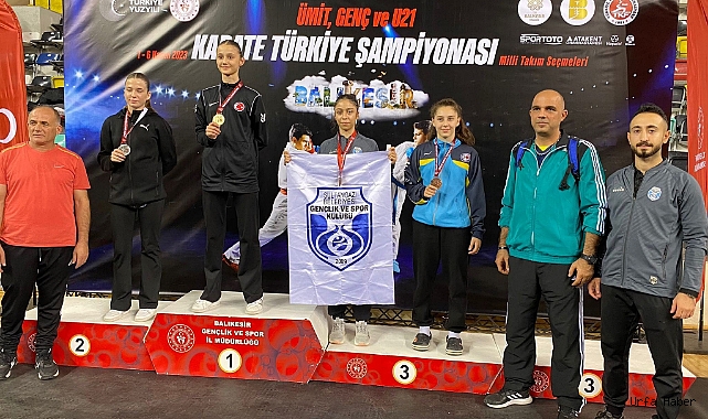 SPORCULAR KARATE ŞAMPİYONASINDA 3 MADALYA KAZANDI
