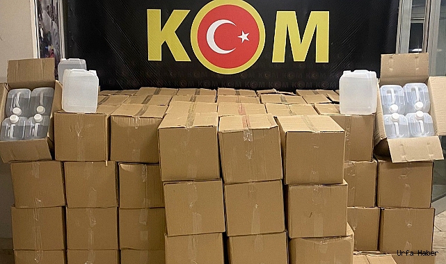 ANTALYA'DA 7 BİN LİTRE KAÇAK ALKOL OPERASYONU