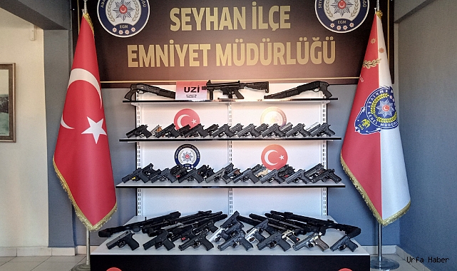 ÇAMAŞIR MAKİNESİNE GİZLENMİŞ HAFİF MAKİNELİ TÜFEK ELE GEÇİRİLDİ