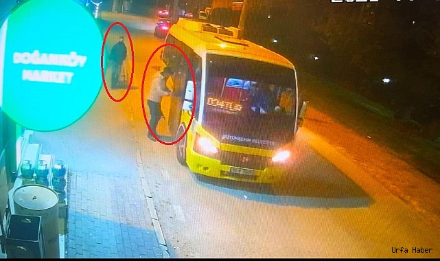 MÜCEVHER ÇALIP OTOBÜSLE KAÇTILAR, KART ÜCRETİNİ DE VATANDAŞA ÇEKTİRDİLER