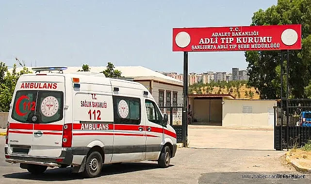 ŞANLIURFA'DA ÖĞRENCİLERİN BIÇAKLI KAVGASINDA KAN AKTI! ÖLÜ VE YARALILAR VAR...
