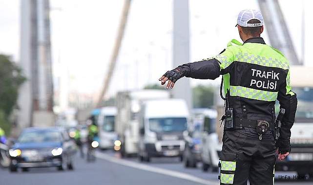 Trafik cezalarında indirimli ödeme süresi 1 aya çıkarıldı