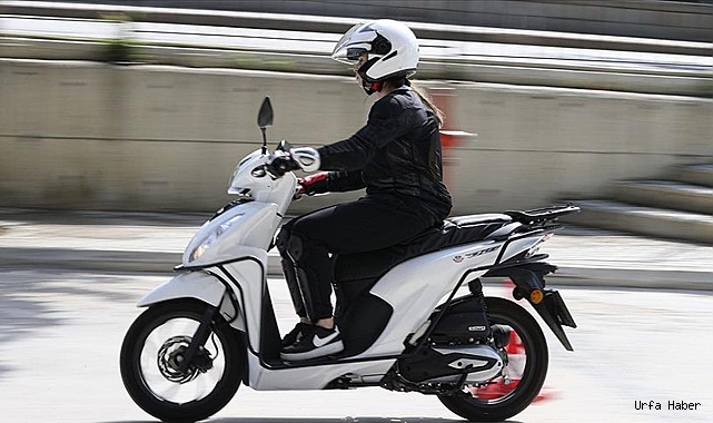 B SINIFI SÜRÜCÜ BELGESİ OLANLAR MOTORSİKLET KULLANABİLECEK