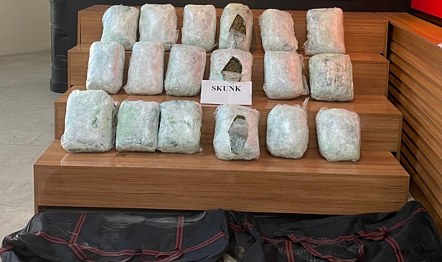 ŞANLIURFA'DA UYUŞTURUCU OPERASYONUNDA 5 GÖZALTI