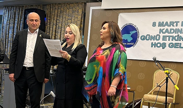 ANTALYA'DAKİ VANLI KADINLAR DOYASIYA EĞLENDİ