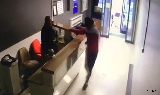 Maskeli 4 kişi kalaşnikofla işyerini basıp bekçiyi rehin aldı