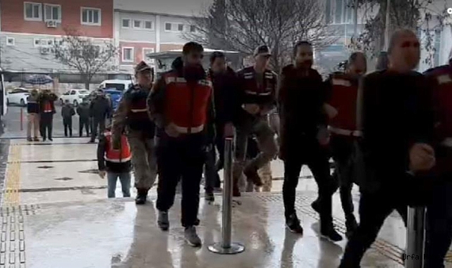 ŞANLIURFA'DA TERÖR OPERASYONUNDA 17 TUTUKLAMA