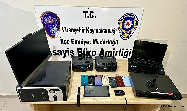 ÇALDIĞI MALZEMELERLE BİRLİKTE YAKALANDI