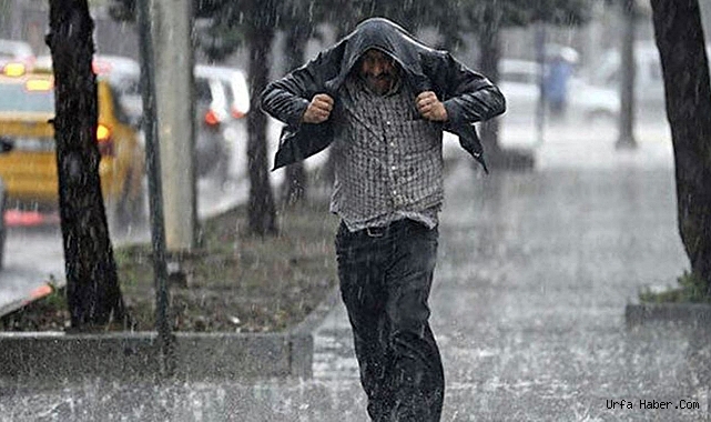 URFA BAHAR YAĞMURUNA TESLİM OLDU