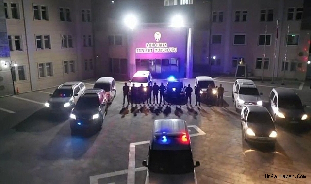 URFA'DA 17 KİŞİYE TERÖR GÖZALTISI