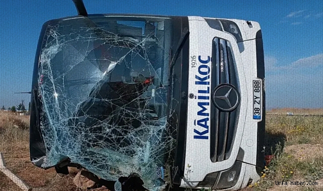 URFA’DA YOLCU OTOBÜSÜ DEVRİLDİ: 6 YARALI