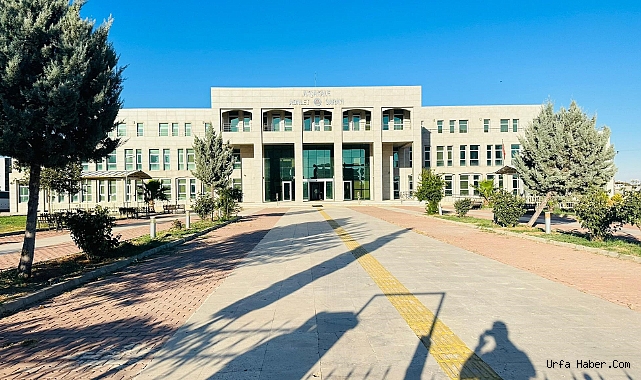 SINIRDA İNSAN KAÇAKÇILIĞI YAPTIĞI ÖNE SÜRÜLEN GENERAL TUTUKLANDI
