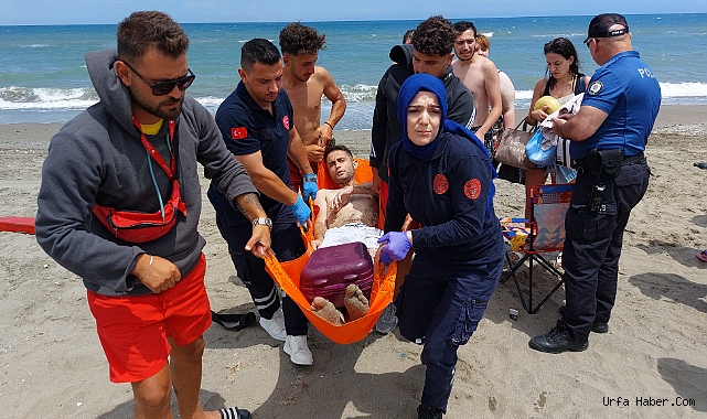 BOĞULMA TEHLİKESİ GEÇİREN GENCİ VATANDAŞLAR KURTARDI