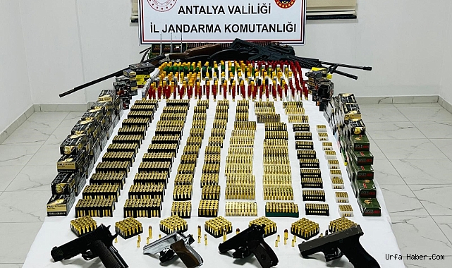 EV DEĞİL MÜHİMMAT DEPOSU