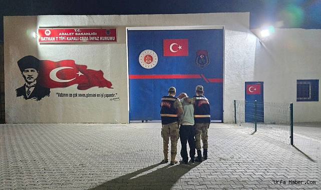 HIRSIZLIK SUÇUNDAN ARANAN ŞAHIS TUTUKLANDI