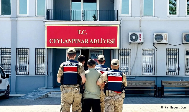 MOTOSİKLETLİ UYUŞTURUCU SATICILARI JANDARMADAN KAÇAMADI