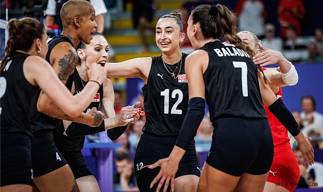 A MİLLİ KADIN VOLEYBOL TAKIMI, DOMİNİK CUMHURİYETİ’Nİ 3-1 MAĞLUP ETTİ