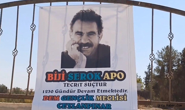 MEZARLIK DUVARINA TERÖRİST BAŞI ÖCALAN'IN POSTERİ ASILDI