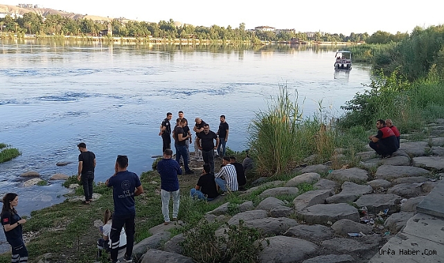 ŞANLIURFA'DA SERİNLEMEK İÇİN BARAJA GÖLÜNE GİREN ÇOCUK BOĞULDU