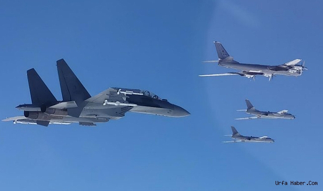 ÇİN VE RUS SAVAŞ UÇAKLARI STRATEJİK HAVA DEVRİYESİ UÇUŞLARI YAPTI