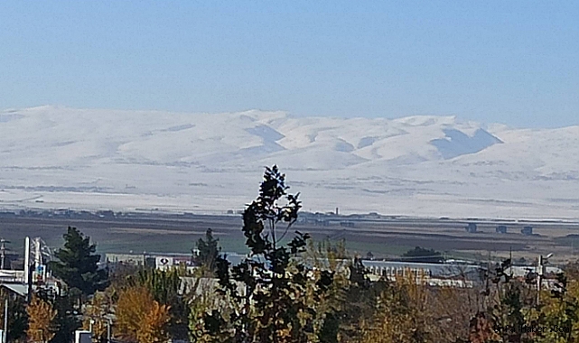 KARACADAĞ YAĞAN KARLA BEYAZA BÜRÜNDÜ