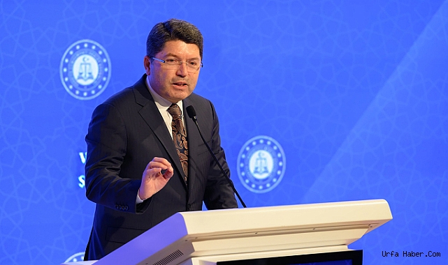 ADALET BAKANI TUNÇ'TAN ÖZGÜR ÖZEL'E "AVUKATLIK" TEPKİSİ