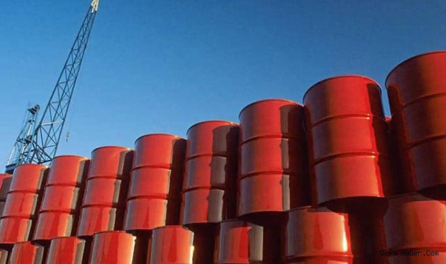BRENT PETROLÜN VARİLİ 72 DOLAR SEVİYESİNDE