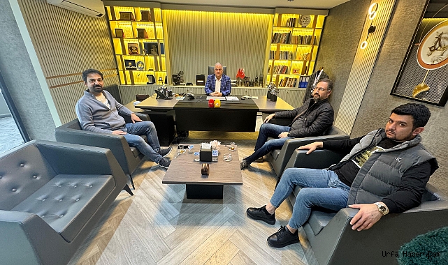 ÜNLÜ SESLENDİRMEN MEHMET ŞELLİ'DEN AGM MEDYA'YA ZİYARET