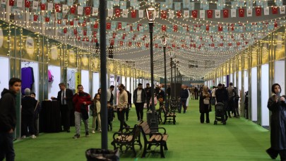 Urfa’da Ramazan’ın Huzuru Ramazan Sokağı’nda Yaşanıyor