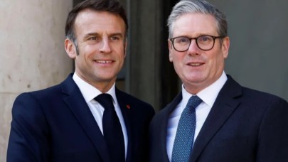 Paris Zirvesinde Gergin Tansiyon