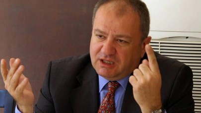 Cem Toker'den 1 Nisan Şakası