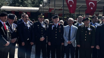 Şanlıurfa Şehitlik Anıtı’nda Duygu Dolu Anlar