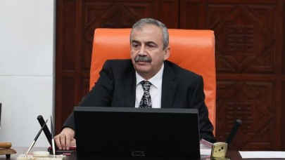 Sırrı Süreyya Önder Kalp Krizi Geçirdi!