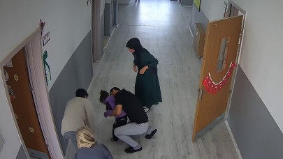 Okul Müdürü Heimlich’le Hayat Kurtardı!