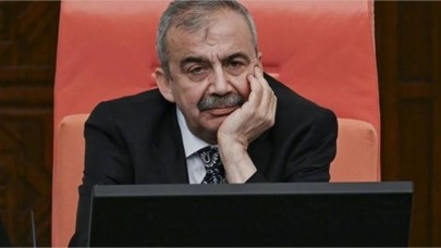 Sırrı Süreyya Önder’in Durumu Ciddiyetini Koruyor!